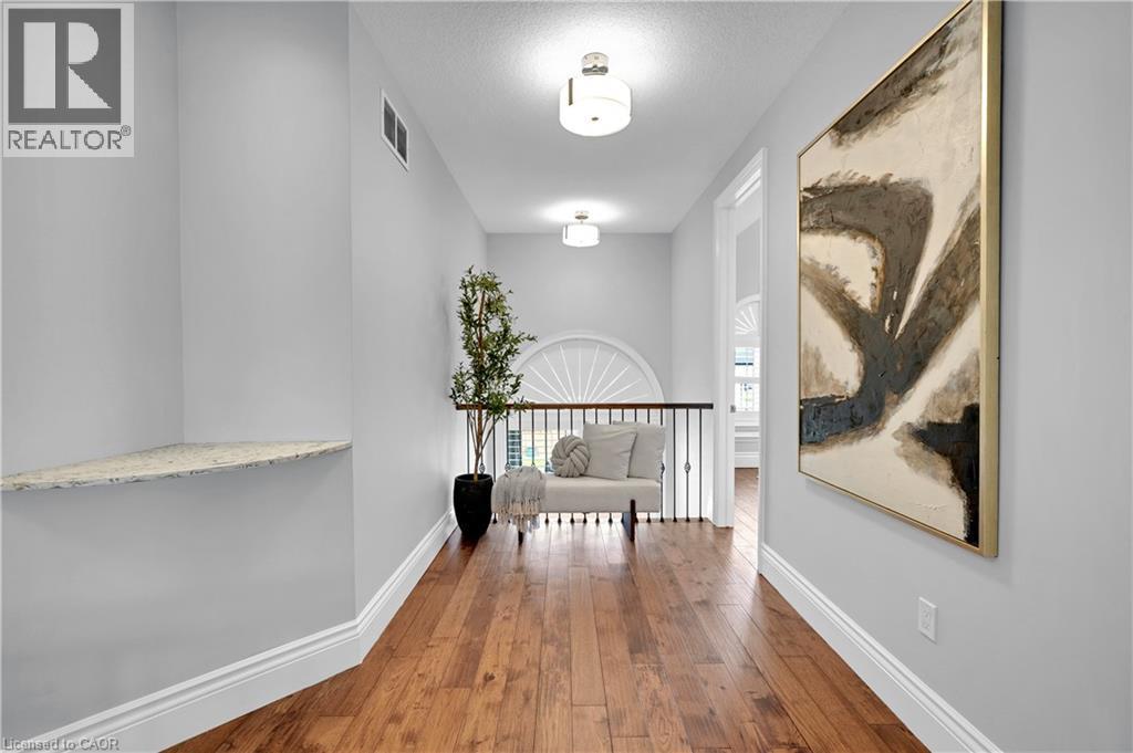 7 Riesling Court, Hamilton, ON - Indoor Photo Showing Other Room
