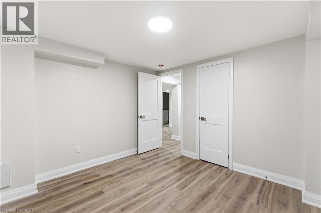 124 Mcelroy Road E Unit# 3, Hamilton, ON - Indoor Photo Showing Other Room