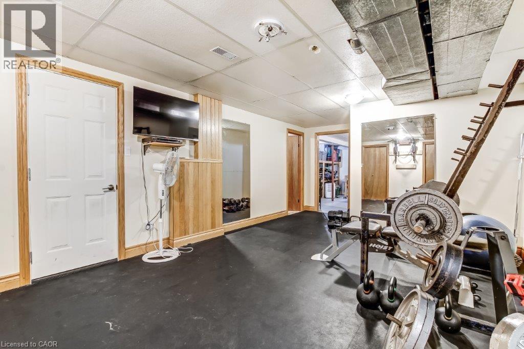 4 Donjon Boulevard, Port Dover, ON - Indoor