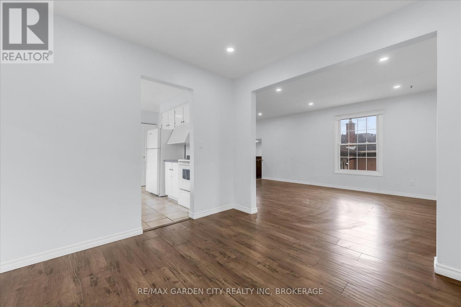 82 Linwell Road, St. Catharines (Lakeport), ON - Indoor Photo Showing Other Room