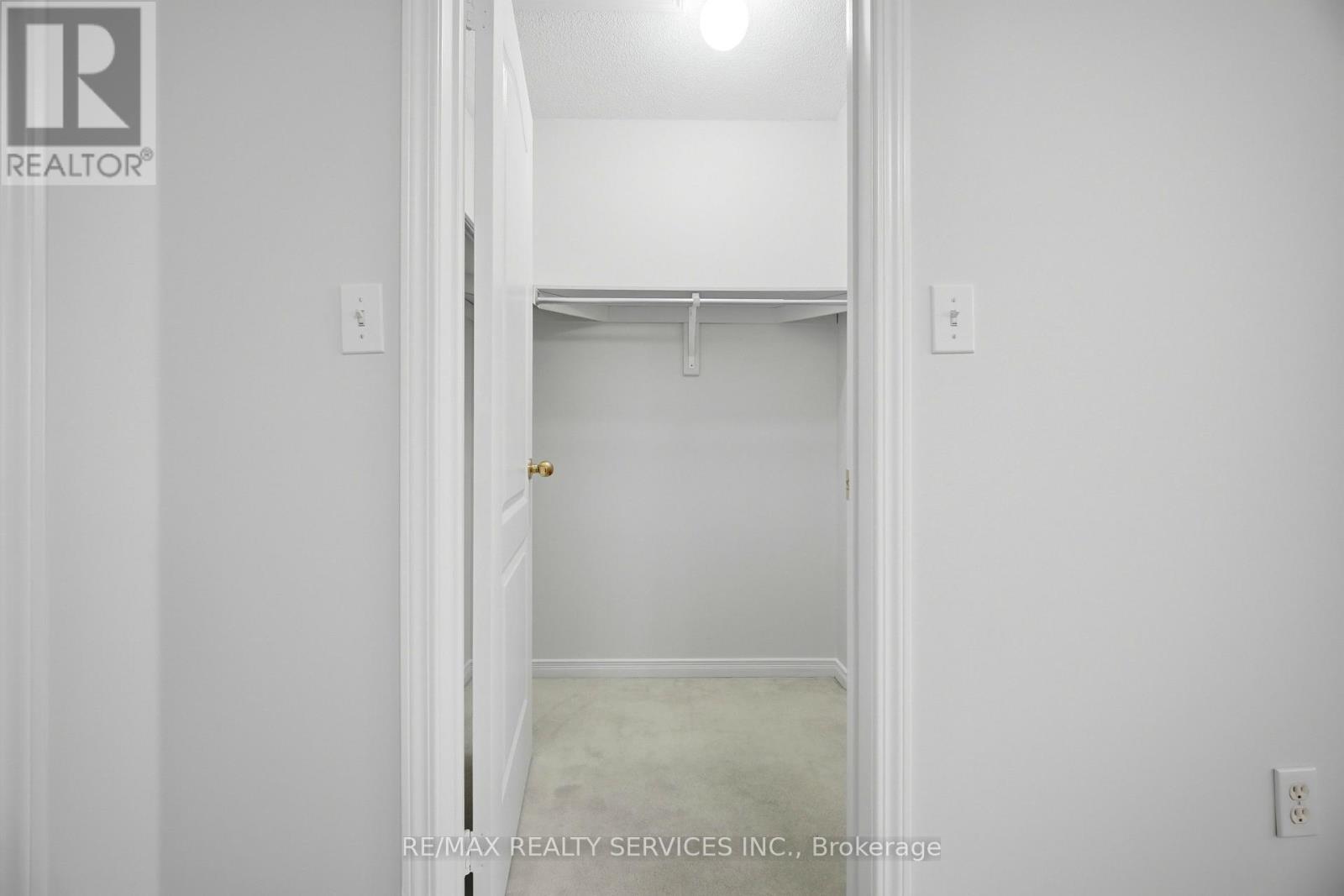 21 Upper Highlands Drive, Brampton, ON -