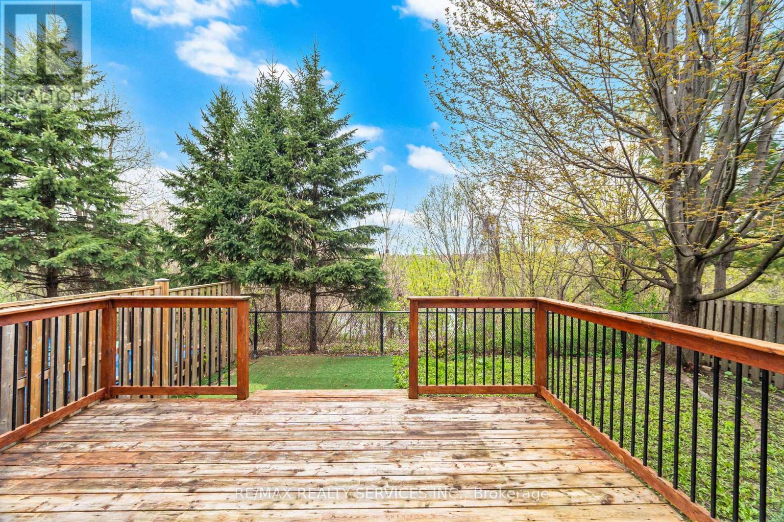 21 Upper Highlands Drive, Brampton, ON - Outdoor With Deck Patio Veranda