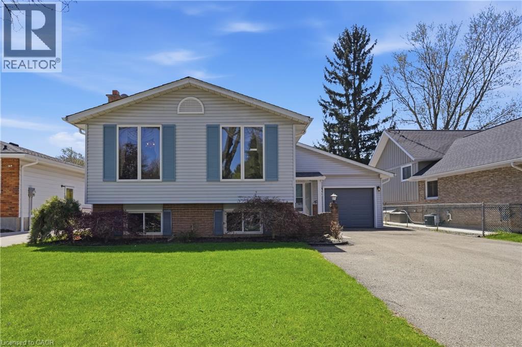 13 Fallingbrook Drive, Fonthill, ON - Outdoor