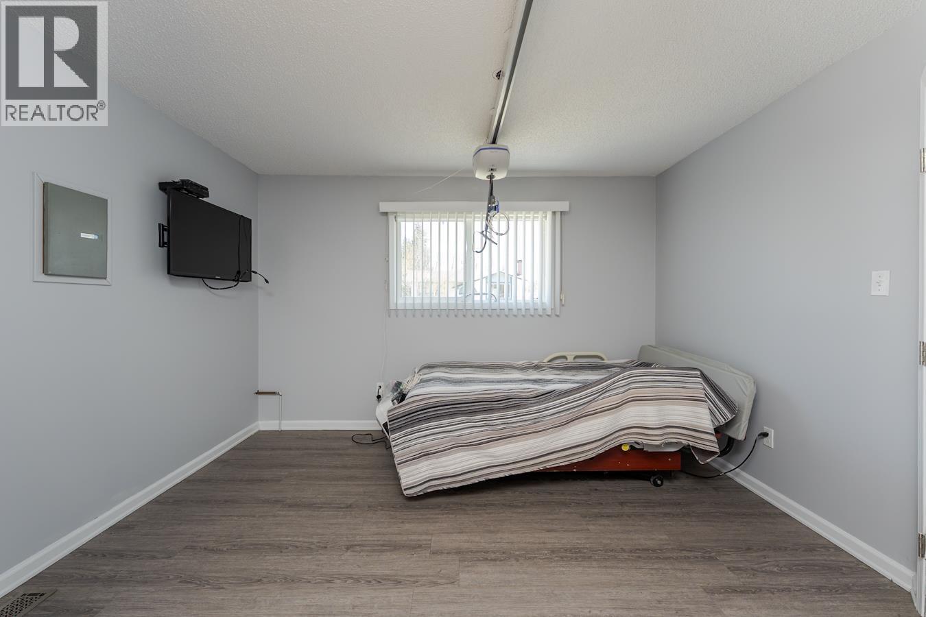 7759 Queens Crescent, Prince George, BC - Indoor Photo Showing Bedroom