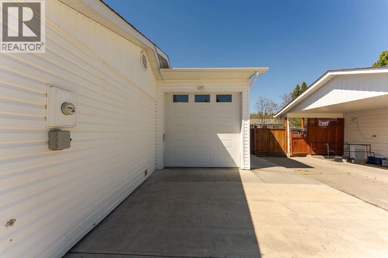 7759 Queens Crescent, Prince George, BC - Outdoor With Exterior