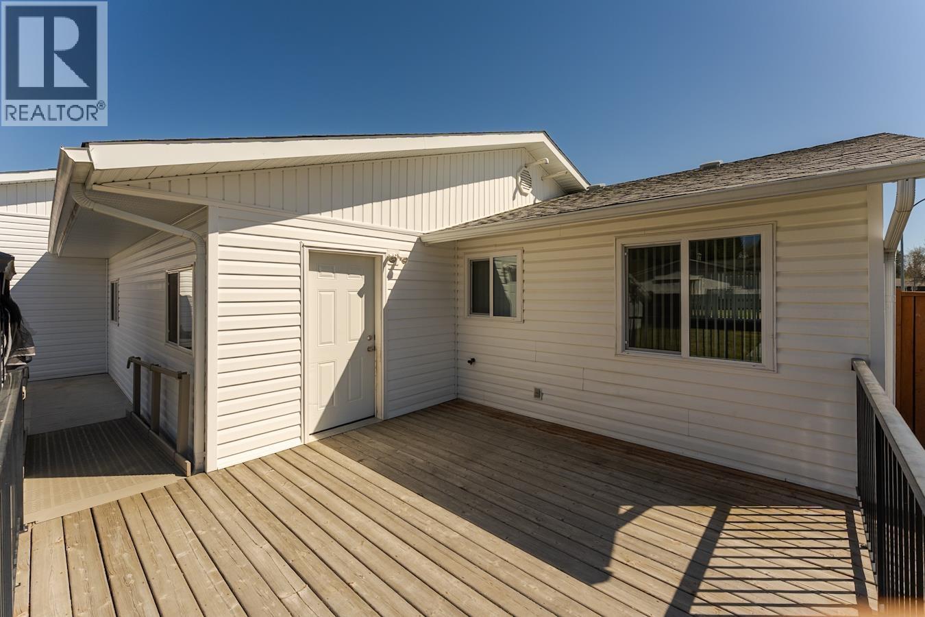 7759 Queens Crescent, Prince George, BC - Outdoor With Exterior