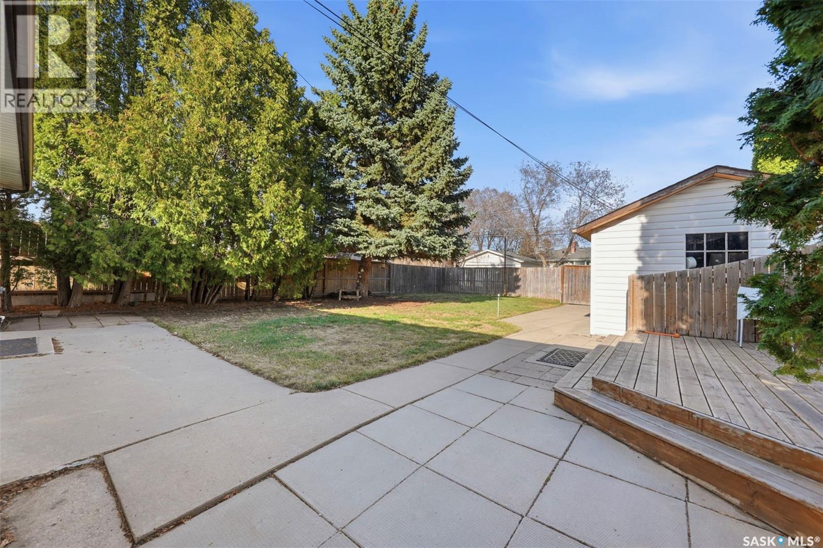 2129 Cairns Avenue, Saskatoon, SK - Outdoor