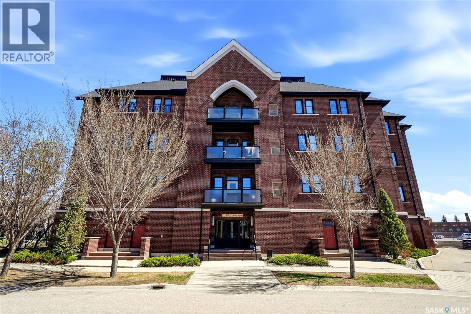 305 1515 Anson Road, Regina, SK - Outdoor With Balcony With Facade