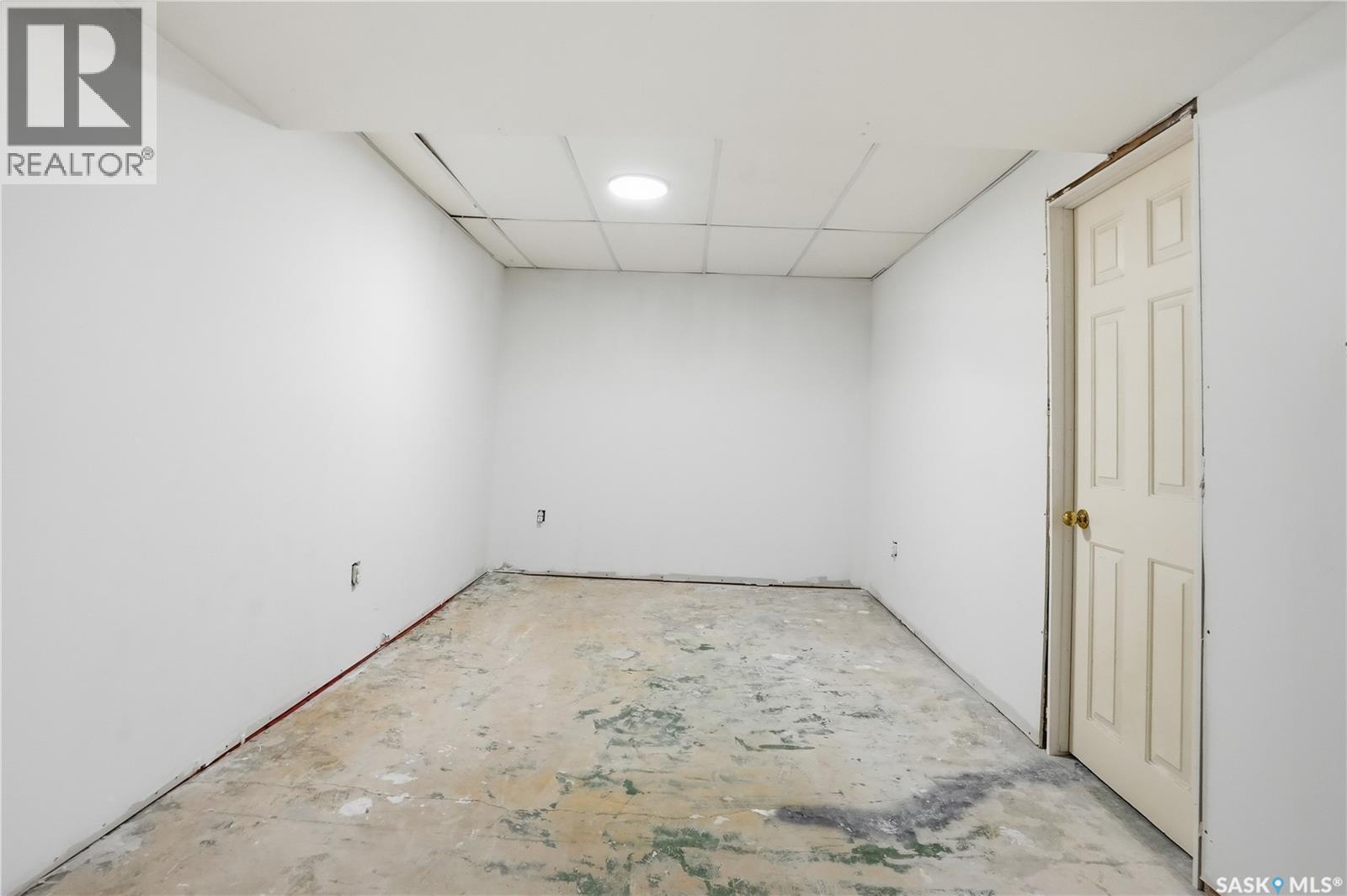 1630 1St Avenue N, Regina, SK - Indoor Photo Showing Other Room