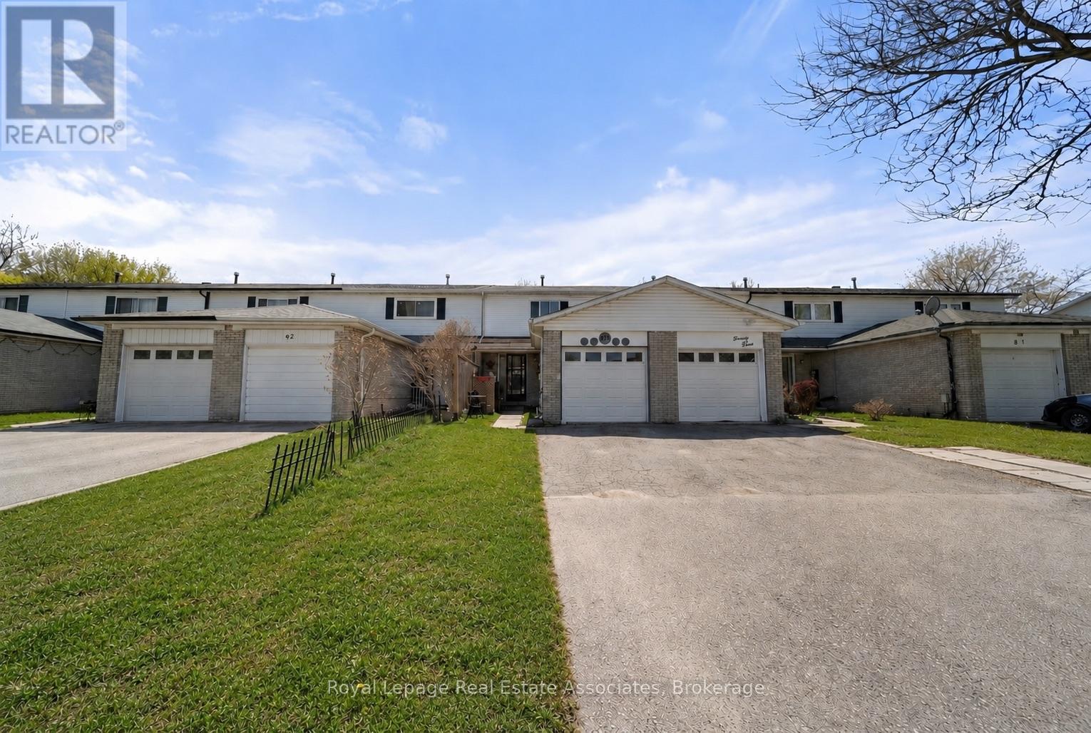 95 Quantrell Trail, Toronto, ON - Outdoor