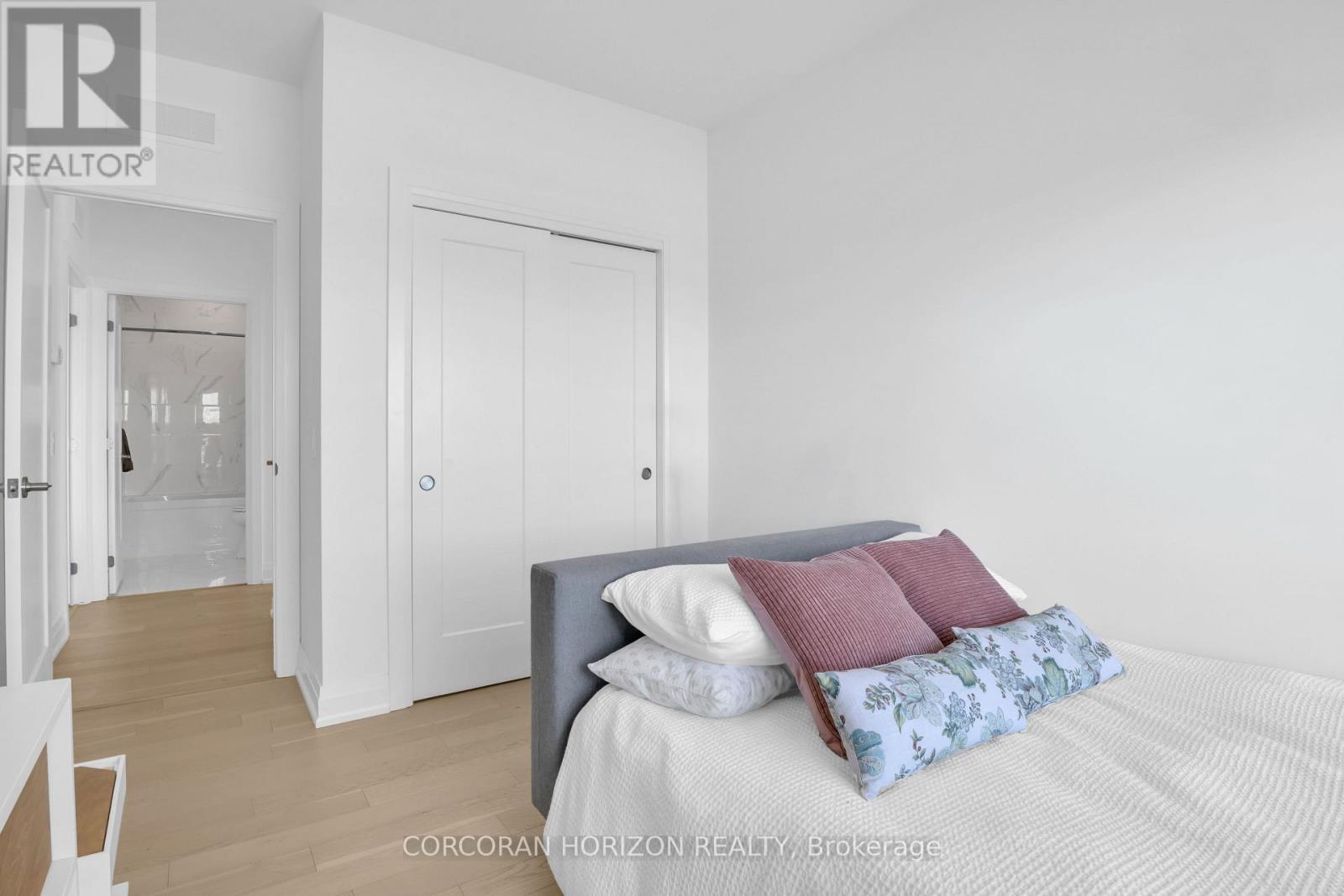 1105 - 71 Wyndham Street S, Guelph, ON - Indoor Photo Showing Bedroom