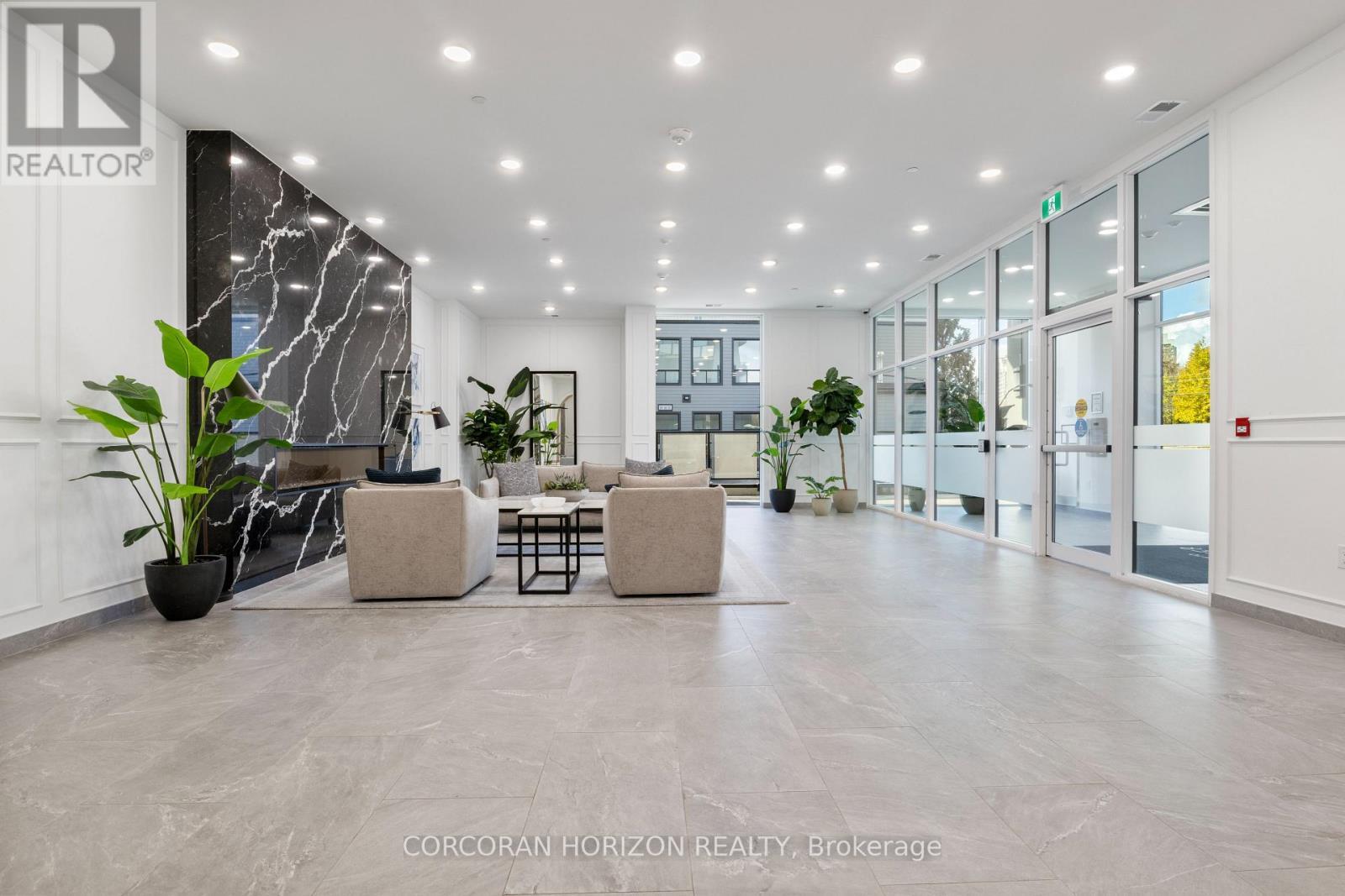 1105 - 71 Wyndham Street S, Guelph, ON - Indoor