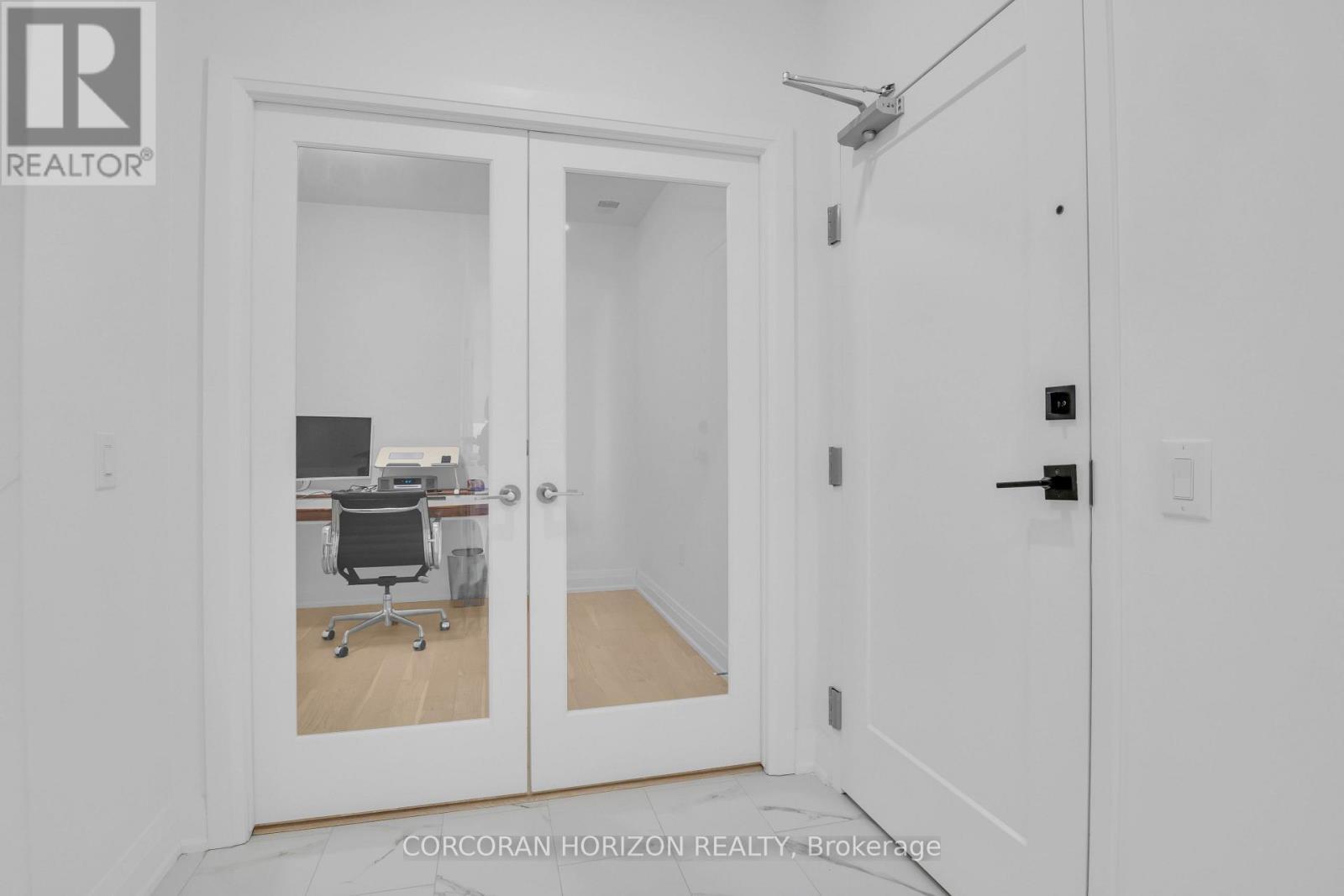 1105 - 71 Wyndham Street S, Guelph, ON - Indoor Photo Showing Other Room