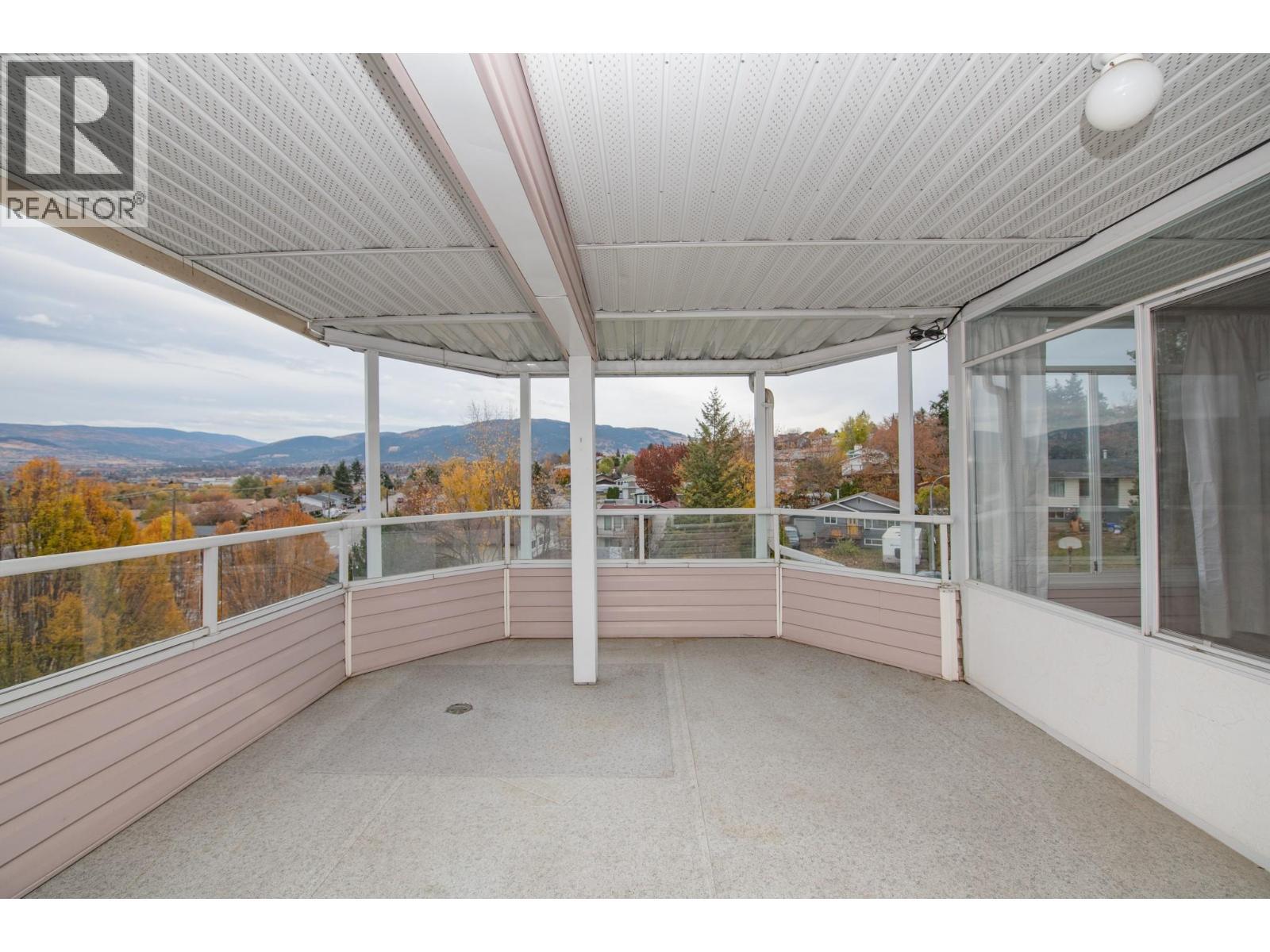 3929 22 Avenue Unit# 309, Vernon, BC - Outdoor With Deck Patio Veranda With Exterior