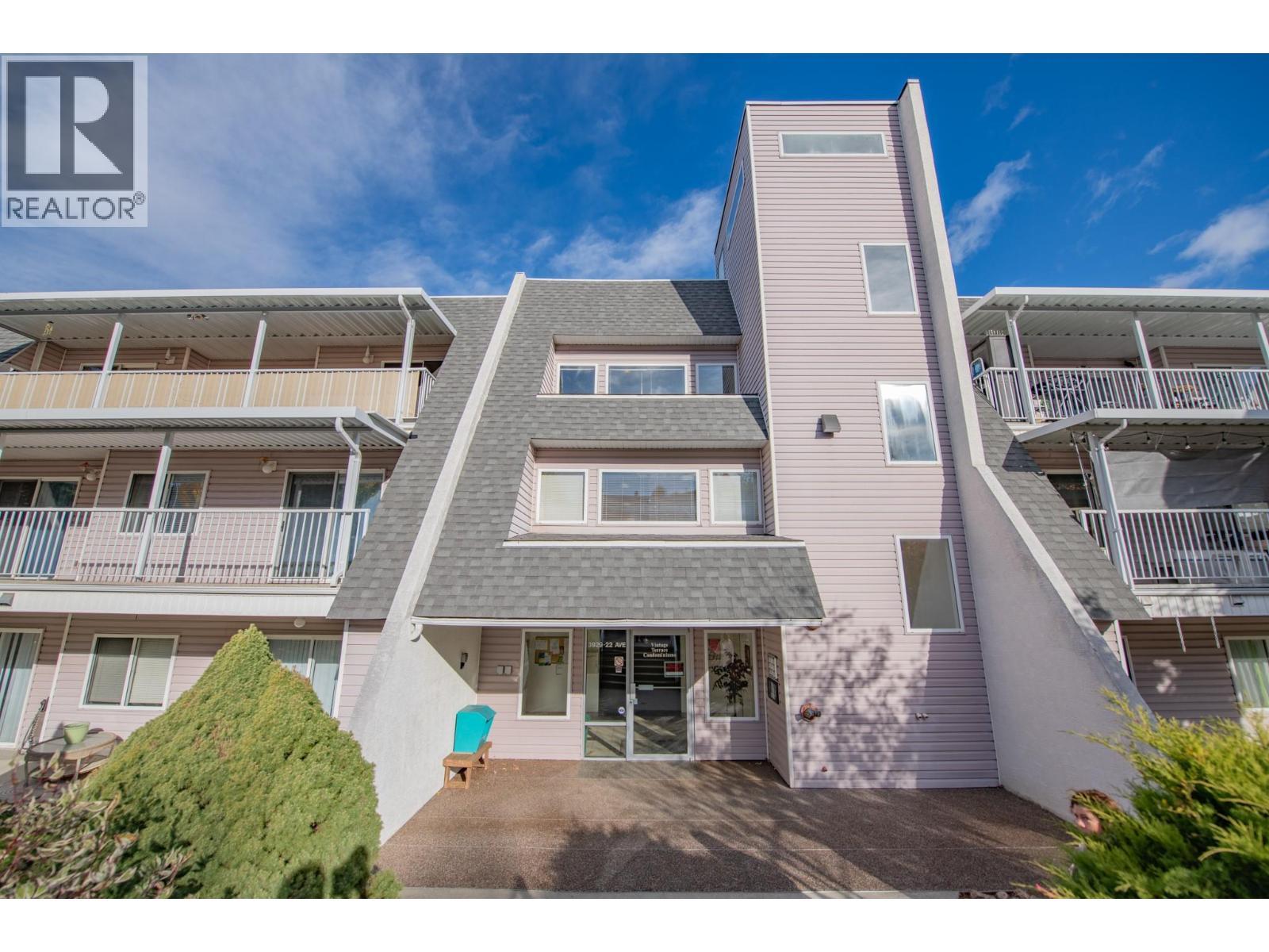 Main Entrance to Building - 3929 22 Avenue Unit# 309, Vernon, BC - Outdoor