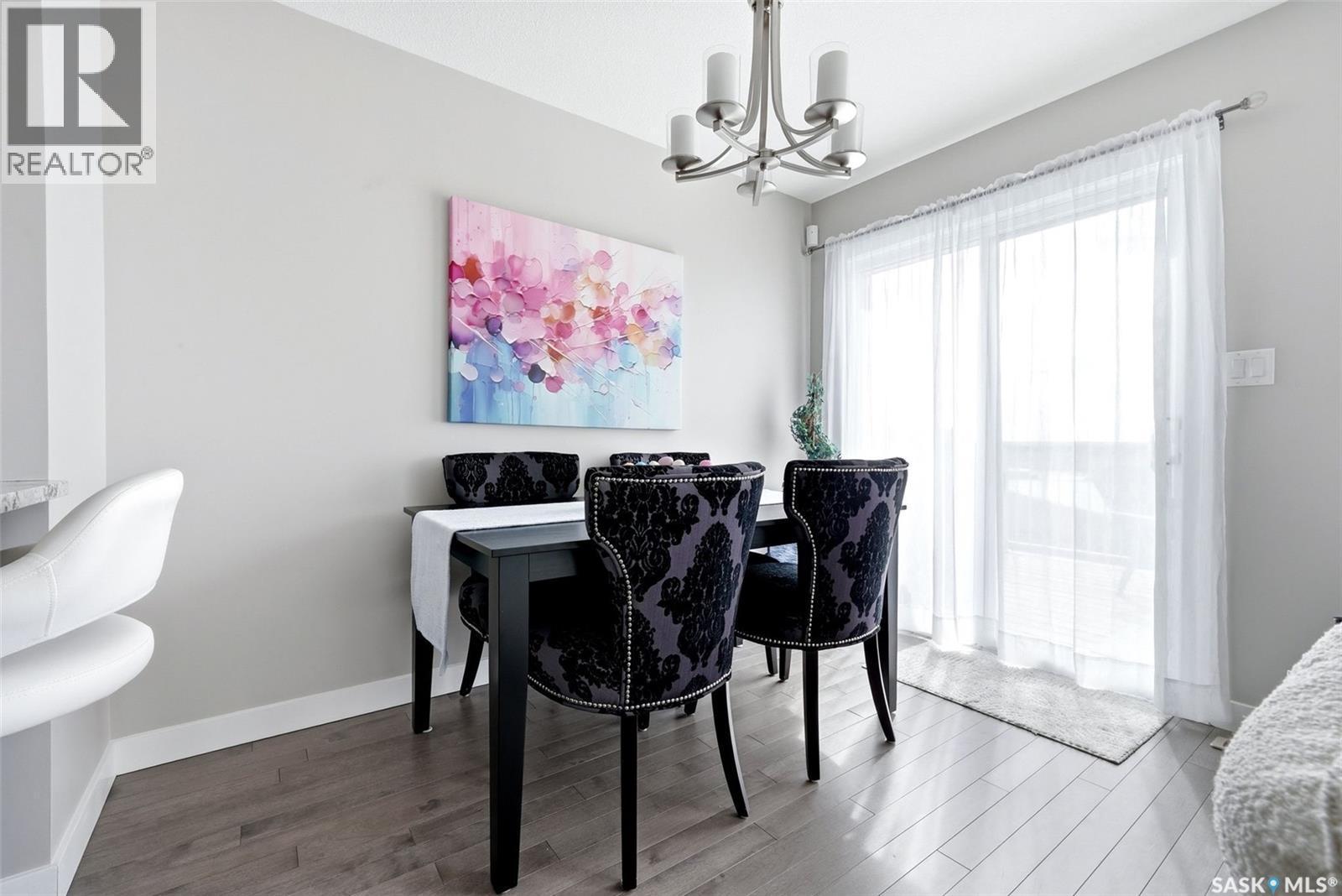 8849 Kestral Drive, Regina, SK - Indoor Photo Showing Dining Room