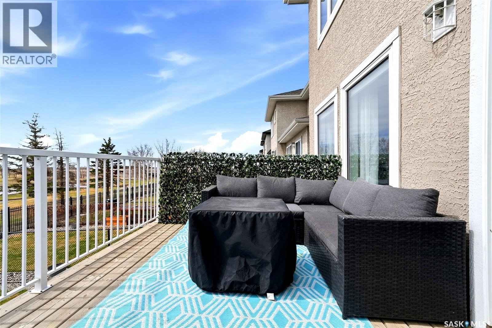 8849 Kestral Drive, Regina, SK - Outdoor With Exterior
