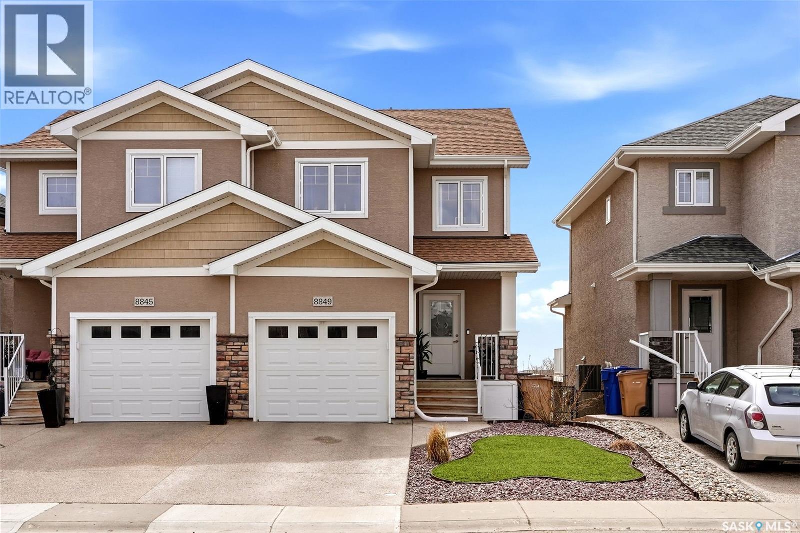 8849 Kestral Drive, Regina, SK - Outdoor With Facade