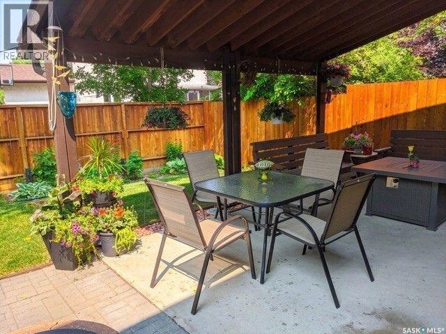2835 More Crescent E, Regina, SK - Outdoor With Deck Patio Veranda With Exterior
