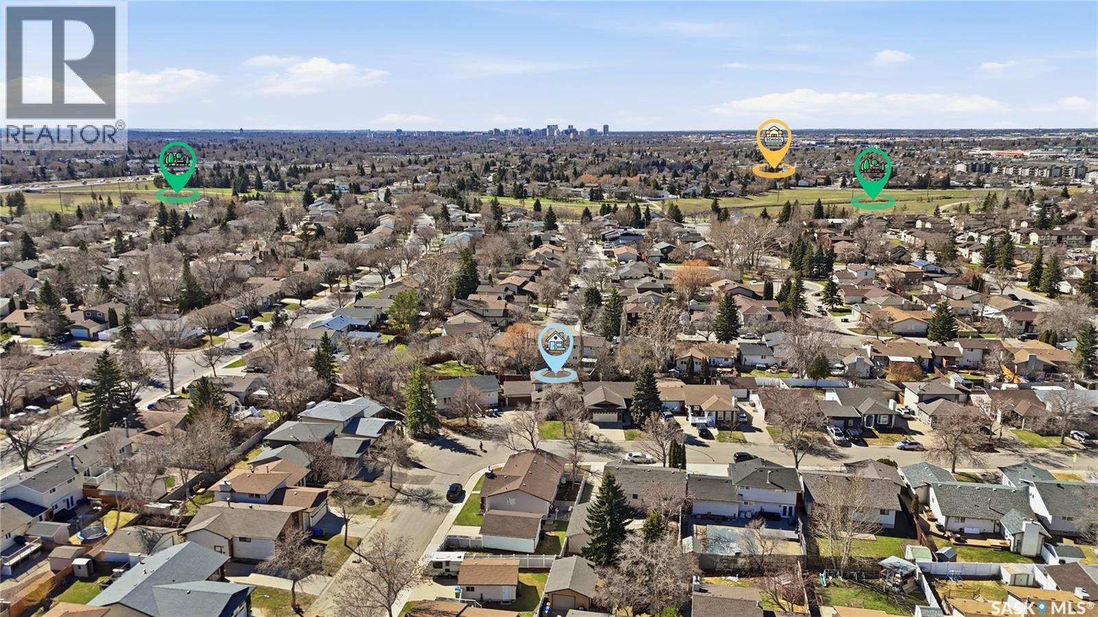2835 More Crescent E, Regina, SK - Outdoor With View