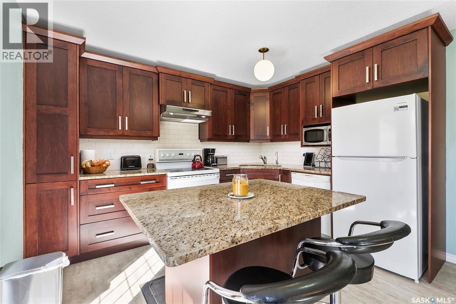 116 Stuart Street, Cupar, SK - Indoor Photo Showing Kitchen