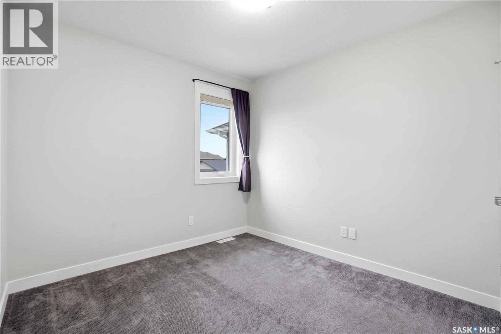 8806 Barootes Way, Regina, SK - Indoor Photo Showing Other Room