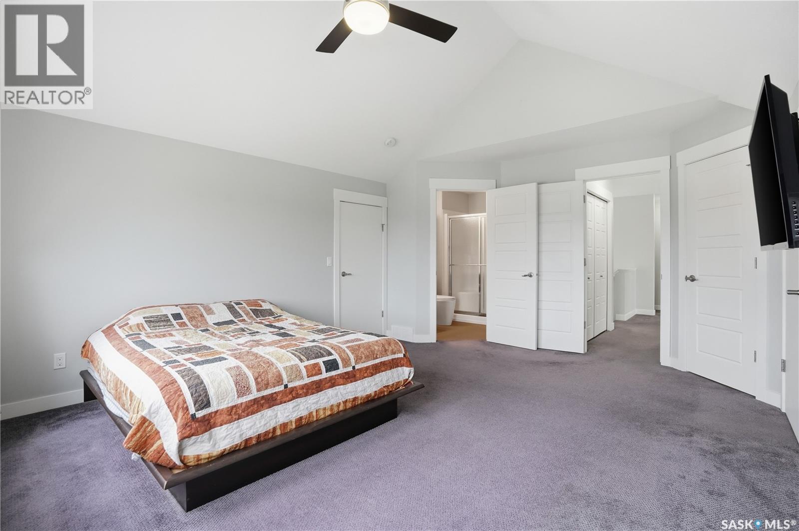 8806 Barootes Way, Regina, SK - Indoor Photo Showing Bedroom