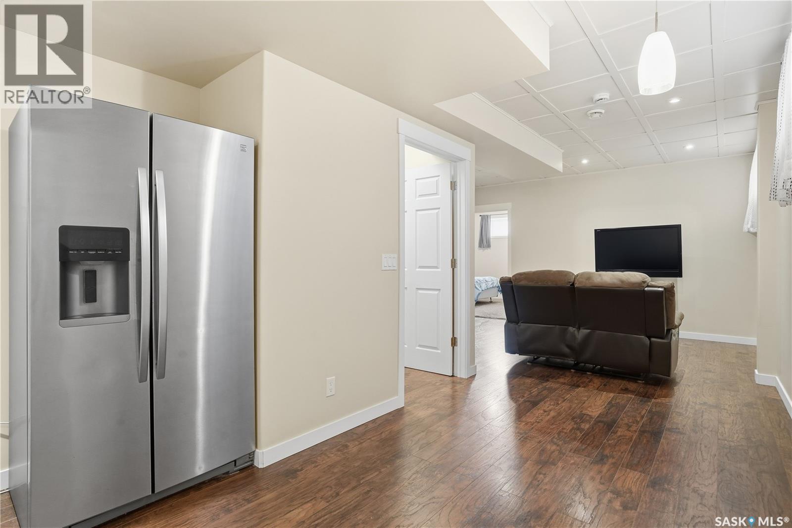 8806 Barootes Way, Regina, SK - Indoor Photo Showing Other Room