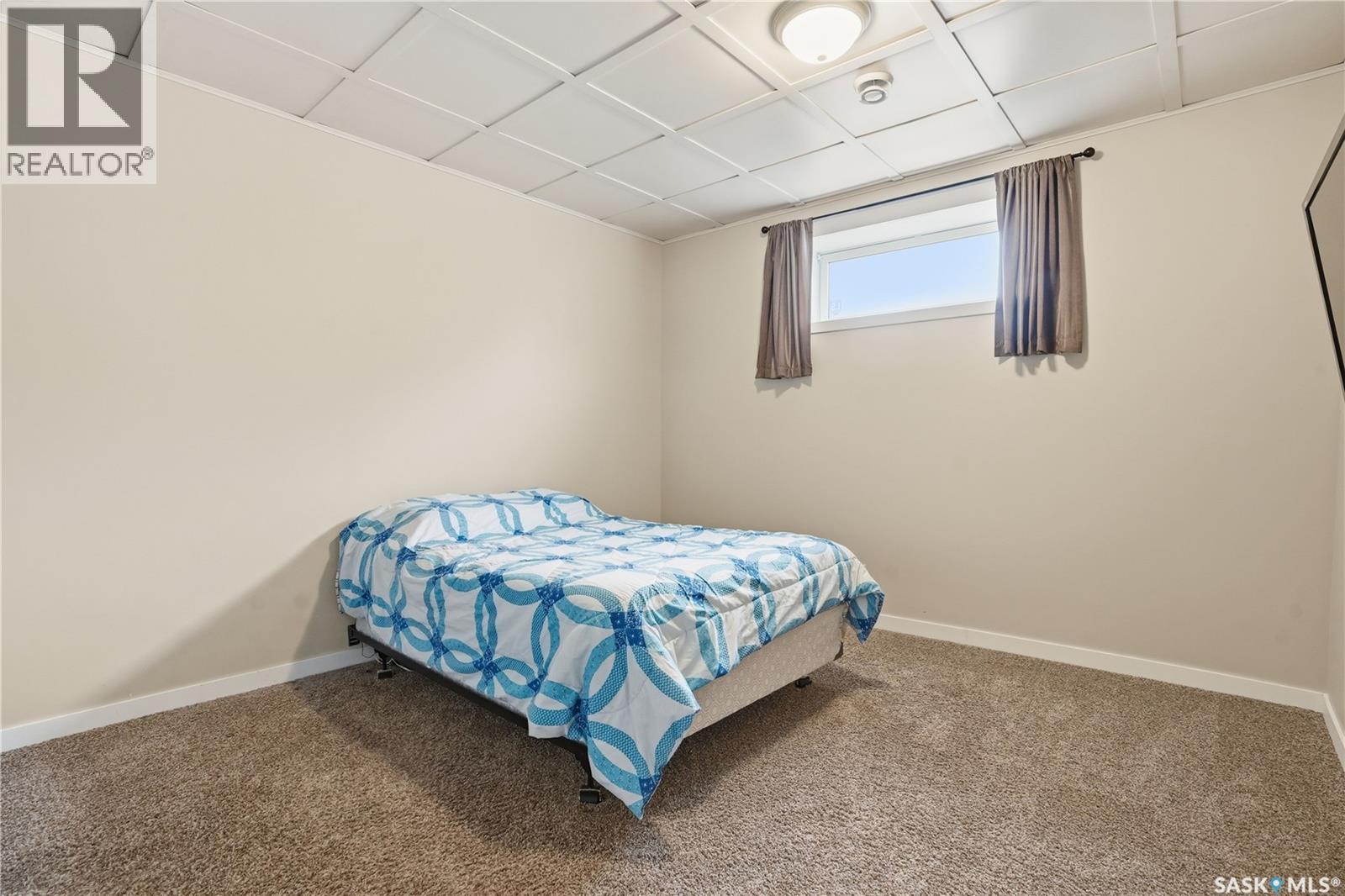 8806 Barootes Way, Regina, SK - Indoor Photo Showing Bedroom