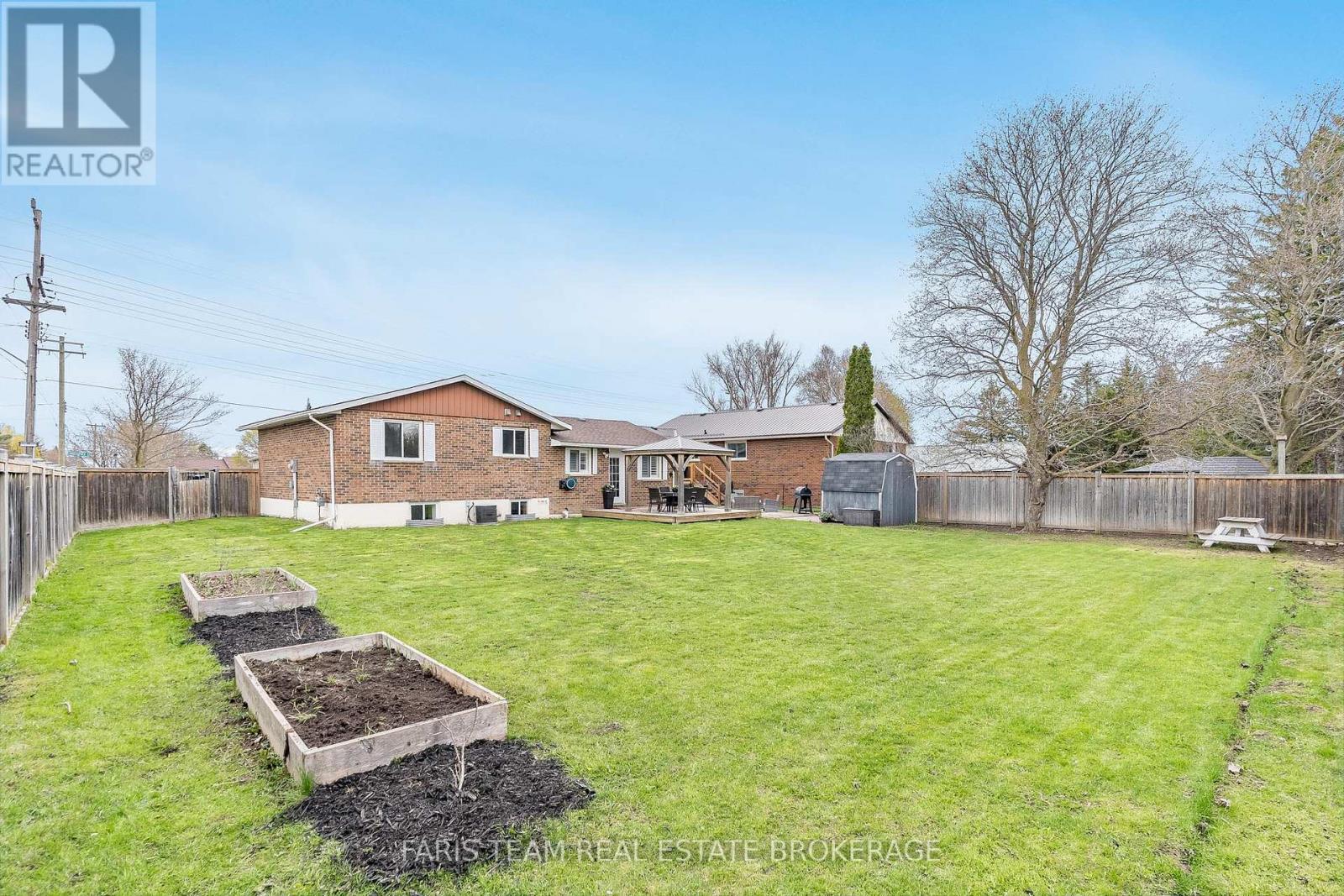 201 Christopher Street, Clearview, ON - Outdoor With Backyard