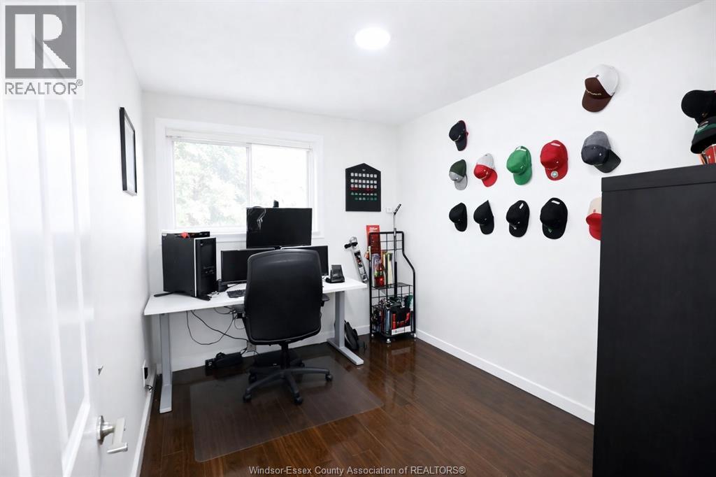 2935 Rivard, Windsor, ON - Indoor Photo Showing Office