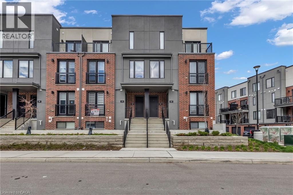 99 Roger Street Unit# 43, Waterloo, ON - Outdoor With Balcony With Facade