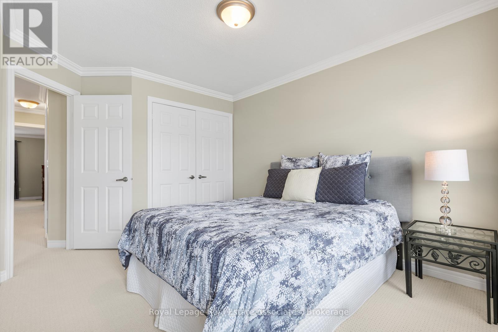 3467 Eglinton Avenue W, Mississauga, ON - Indoor Photo Showing Bedroom