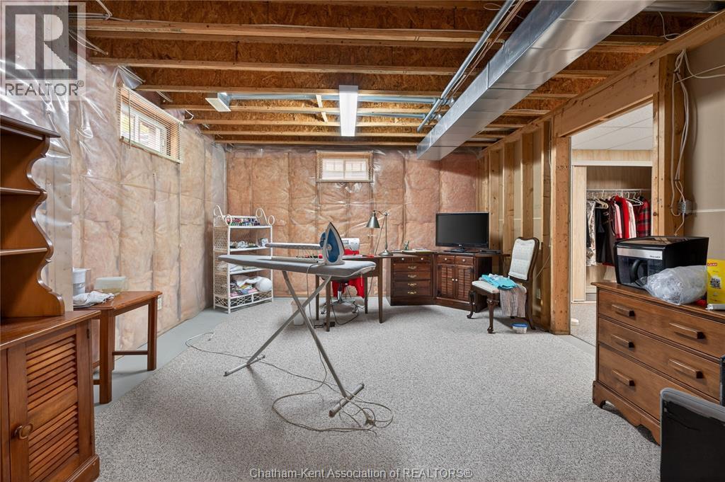 36 Henry O'Way ..., Chatham, ON - Indoor Photo Showing Basement