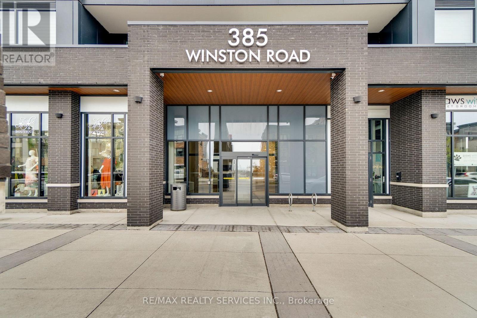 505 - 385 Winston Road, Grimsby, ON - Outdoor