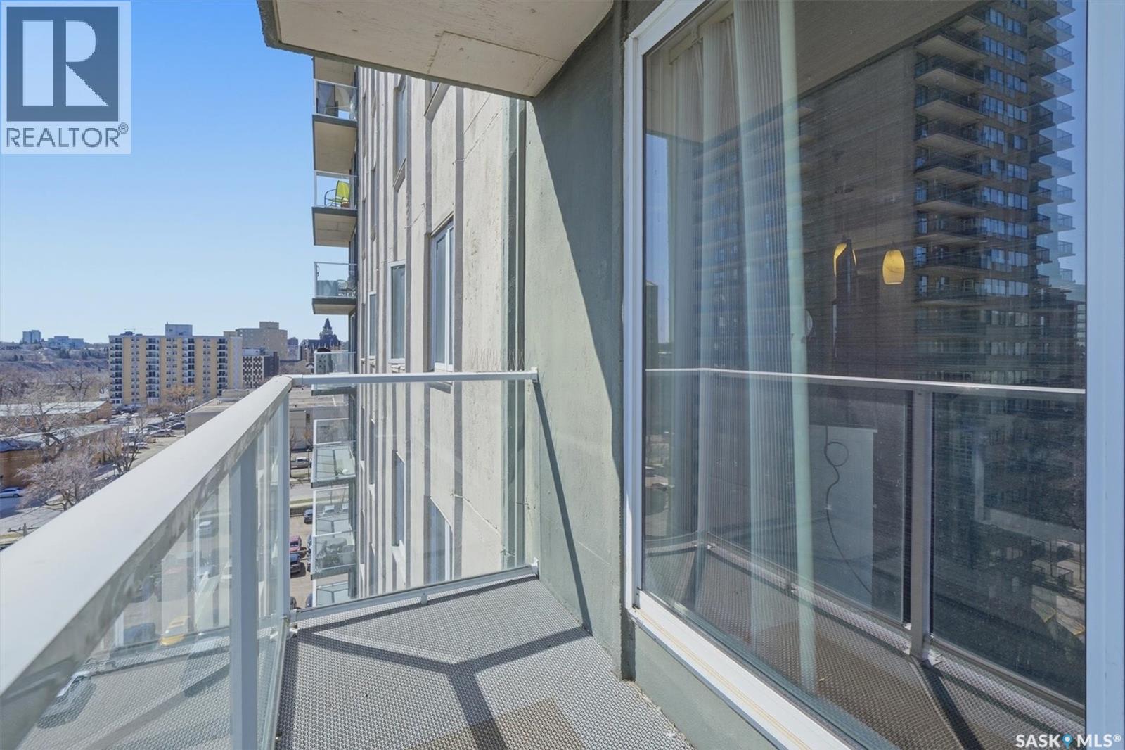 1005 320 5Th Avenue N, Saskatoon, SK - Outdoor With Balcony With Exterior