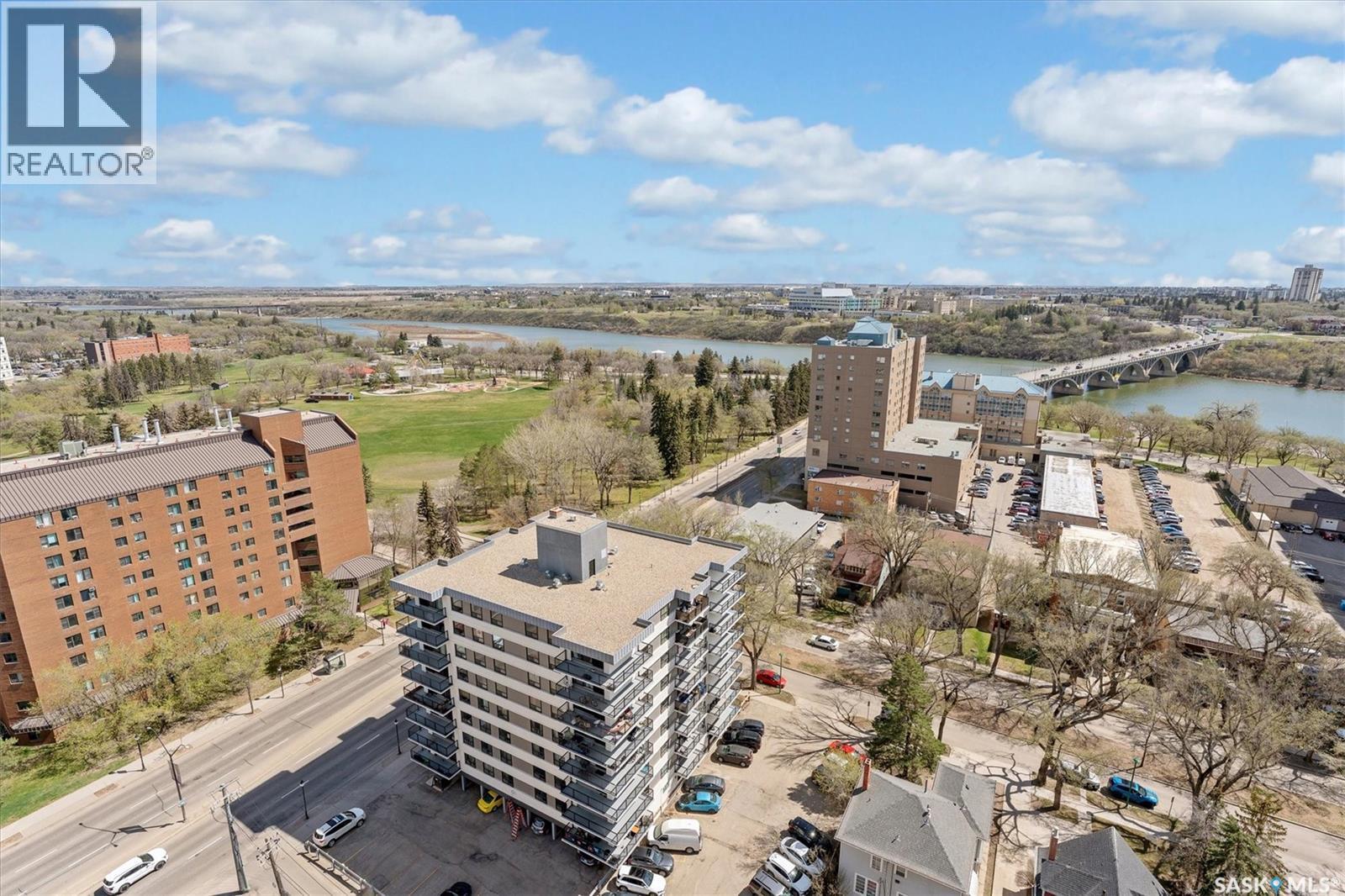 1005 320 5Th Avenue N, Saskatoon, SK - Outdoor With View