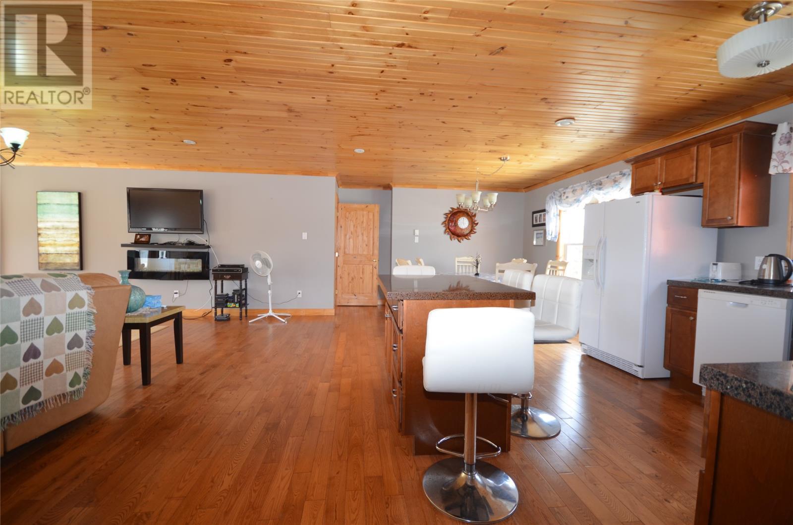 5B Country Lane, Brigus Junction, NL - Indoor Photo Showing Kitchen