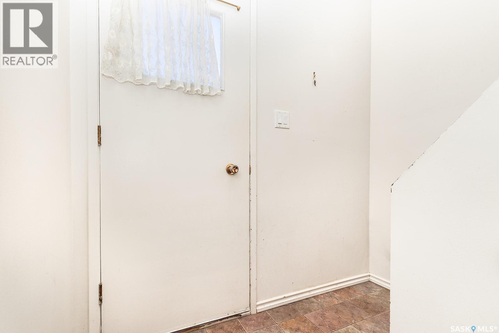 1742 Richardson Road, Saskatoon, SK - Indoor Photo Showing Other Room