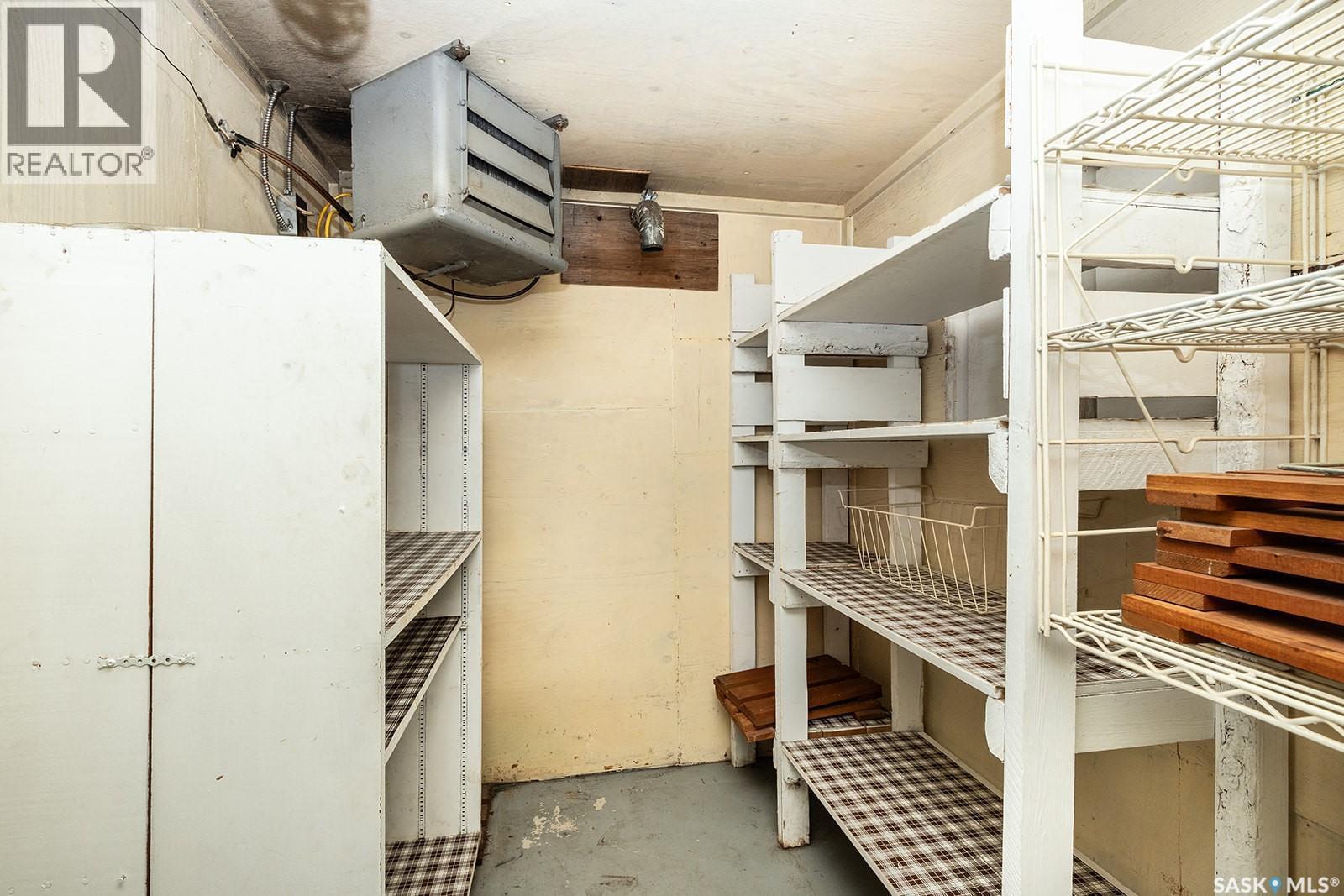 1742 Richardson Road, Saskatoon, SK - Indoor