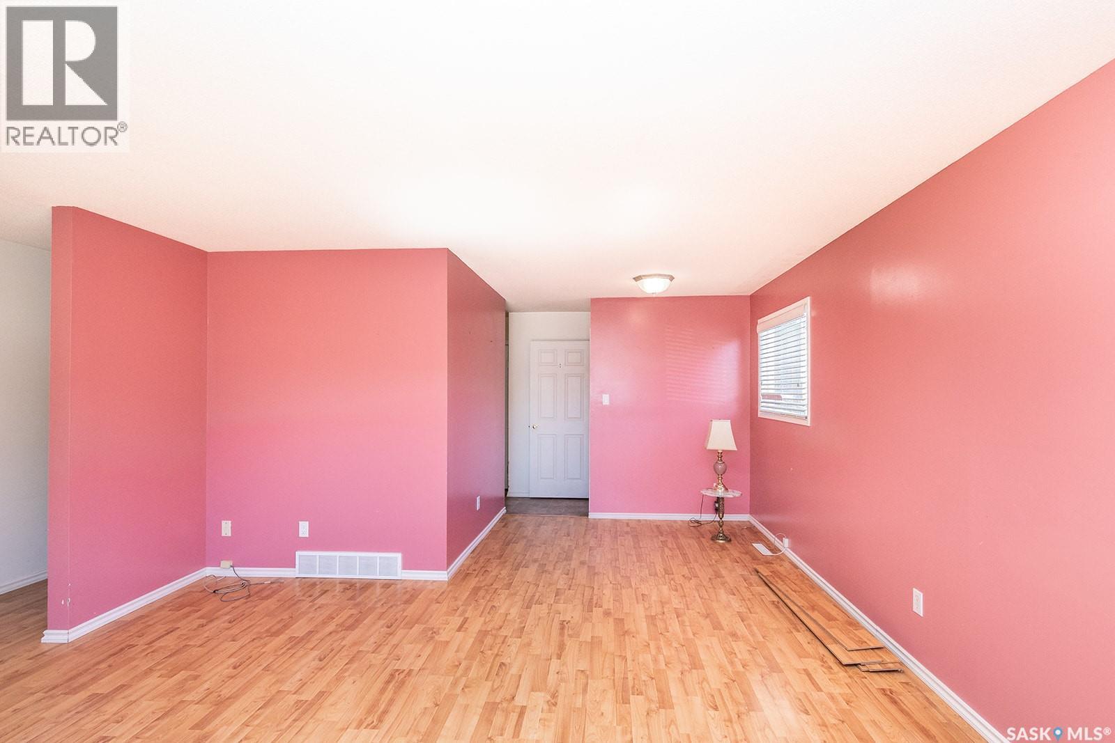 1742 Richardson Road, Saskatoon, SK - Indoor Photo Showing Other Room