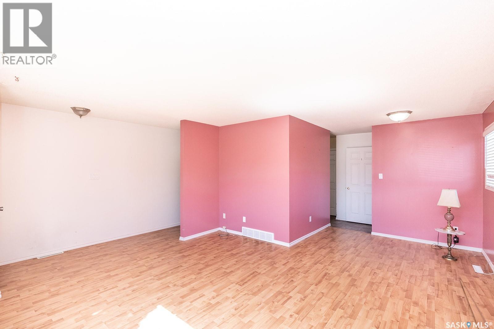 1742 Richardson Road, Saskatoon, SK - Indoor Photo Showing Other Room