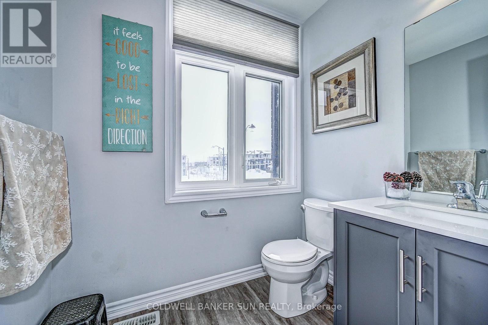 03 - 314 Equestrian Way, Cambridge, ON - Indoor Photo Showing Bathroom