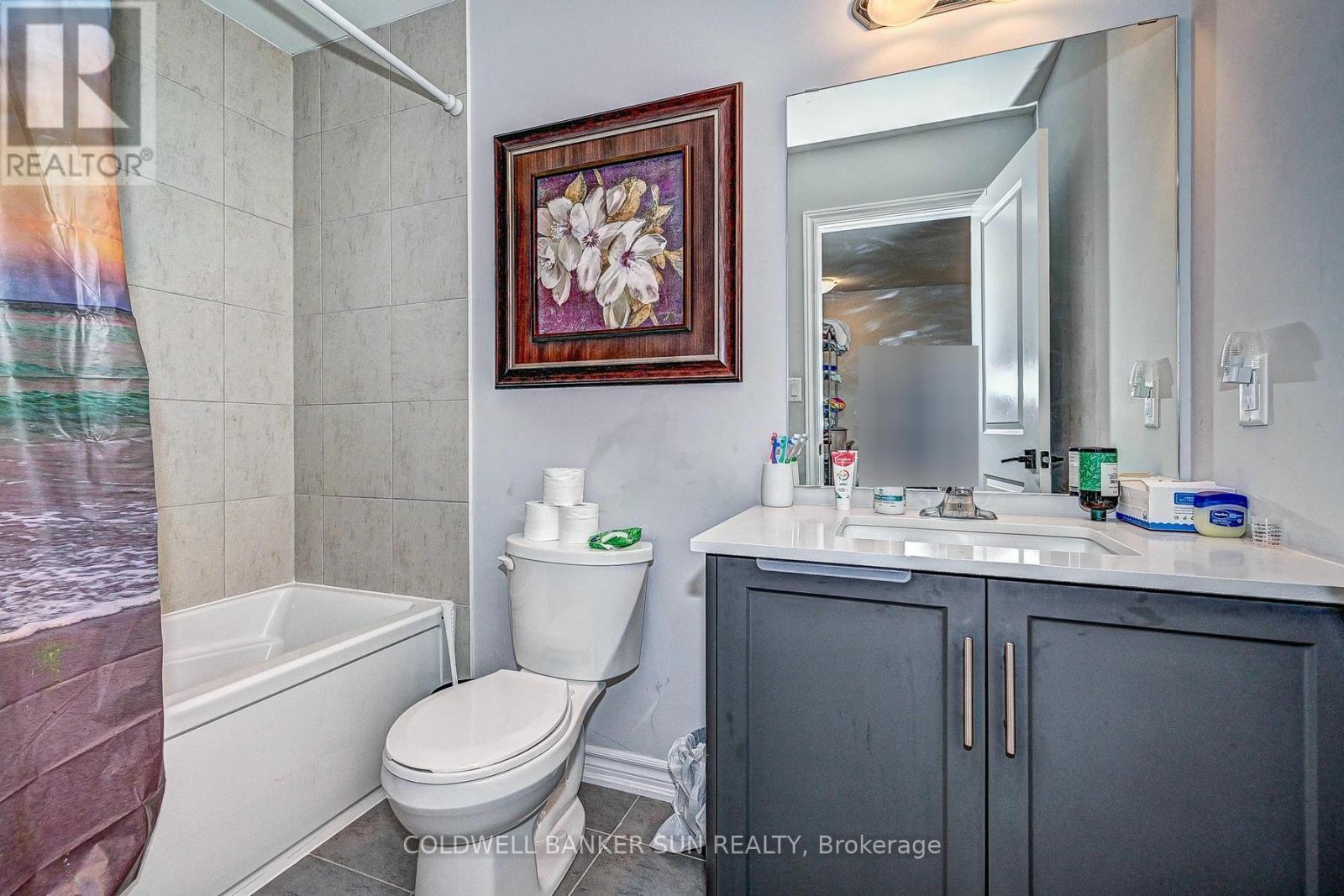 03 - 314 Equestrian Way, Cambridge, ON - Indoor Photo Showing Bathroom
