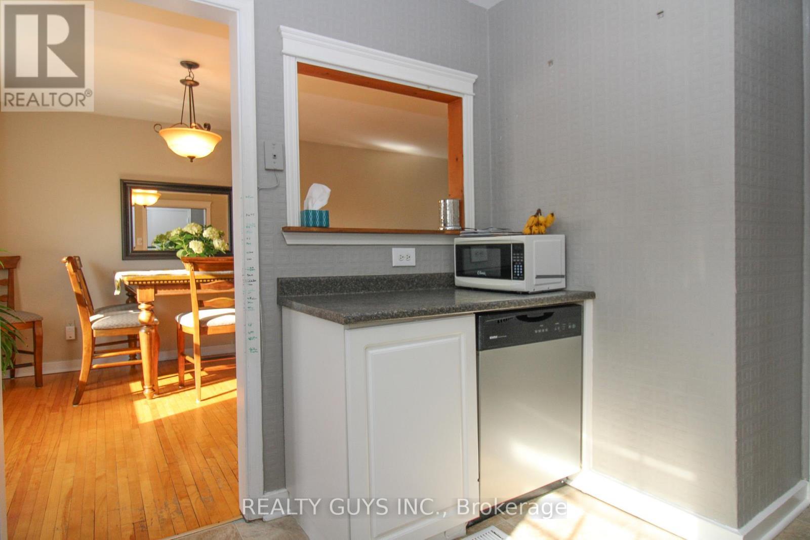 727 Chesterfield Avenue, Peterborough (Northcrest Ward 5), ON - Indoor