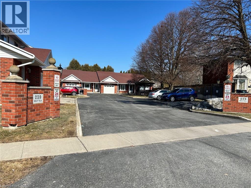 259 Scott Street Unit# 7, St. Catharines, ON - Outdoor
