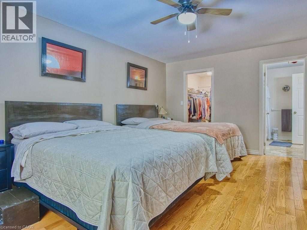 259 Scott Street Unit# 7, St. Catharines, ON - Indoor Photo Showing Bedroom