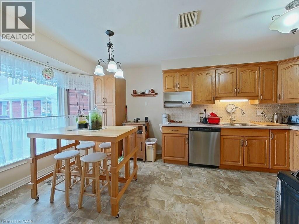 259 Scott Street Unit# 7, St. Catharines, ON - Indoor