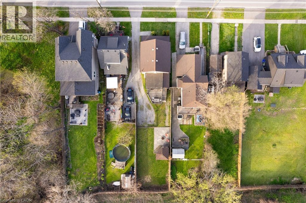 Image quality insufficient for description - 204 Beach Boulevard, Hamilton, ON - Outdoor With View