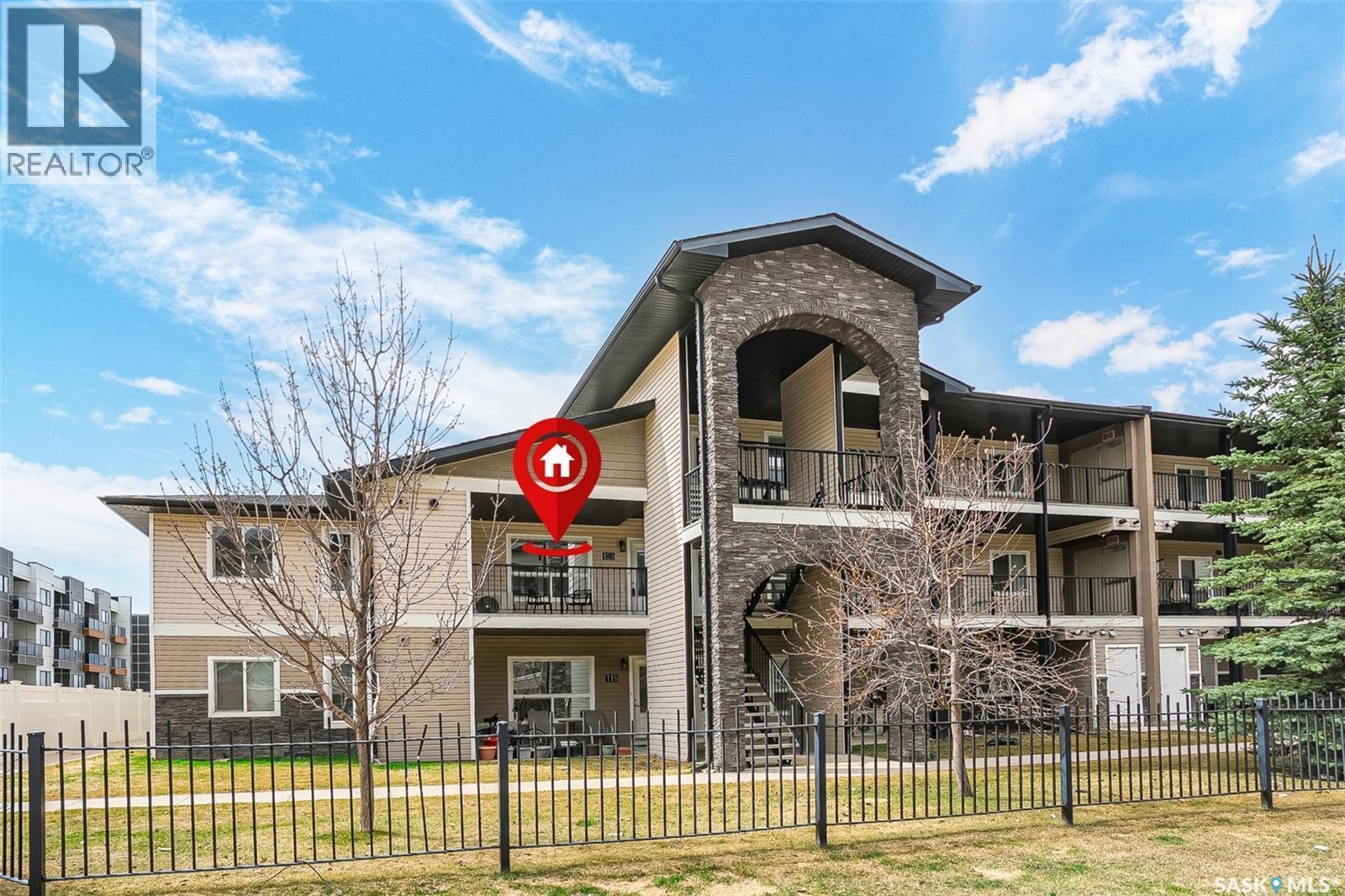 128 125 Willis Crescent, Saskatoon, SK - Outdoor With Balcony